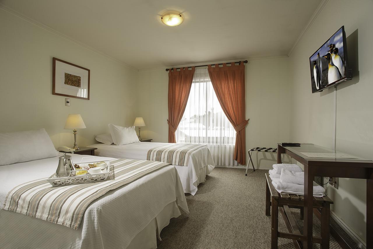 Hotel Carpa Manzano プンタアレナス エクステリア 写真