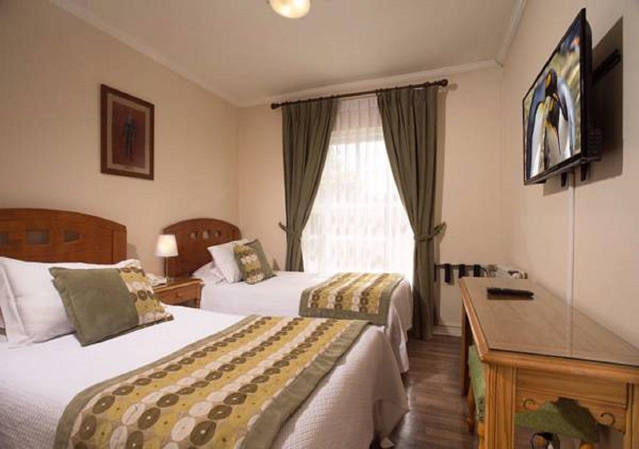 Hotel Carpa Manzano プンタアレナス エクステリア 写真